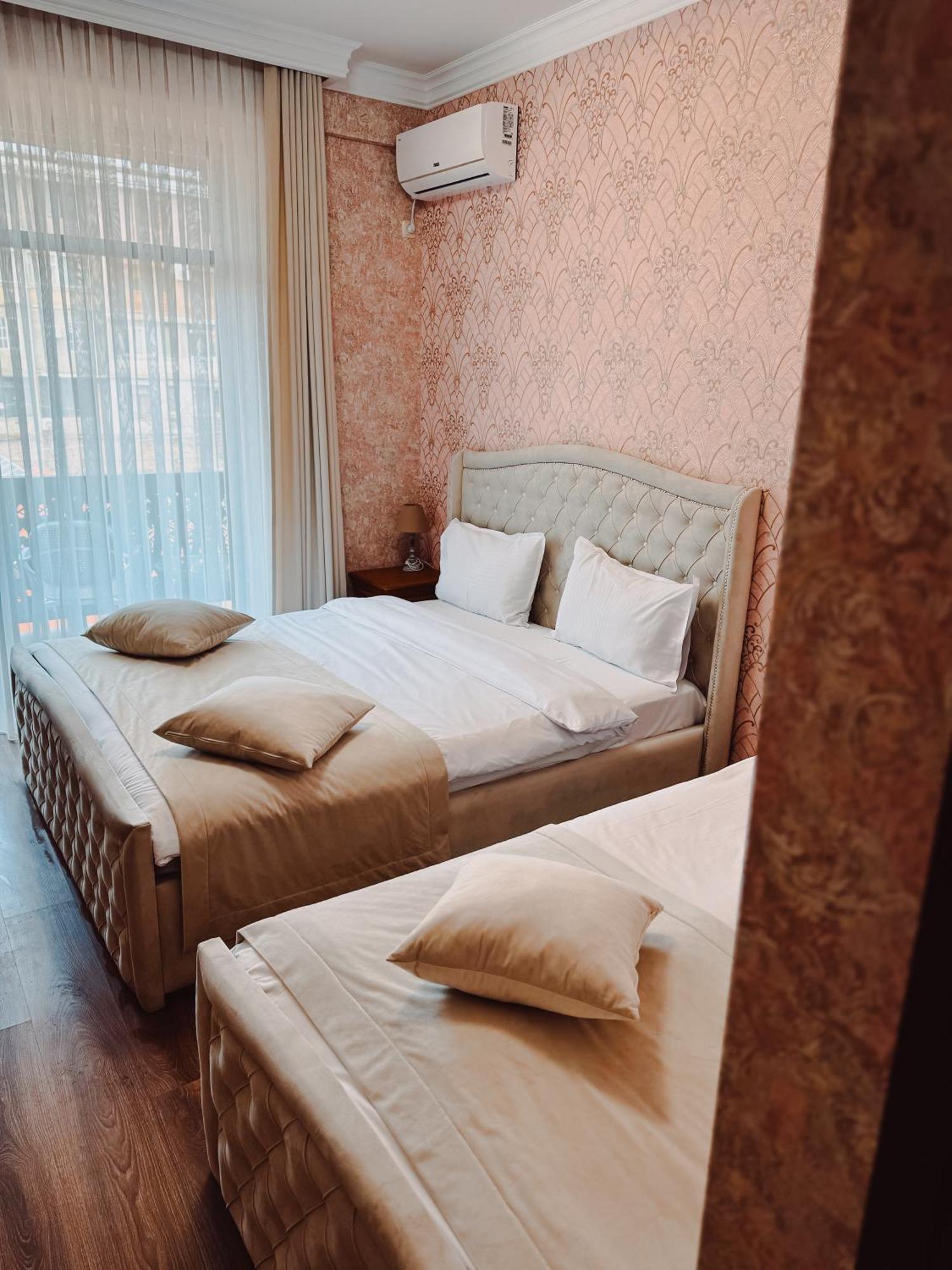 Armenia Hotel Jereván Kültér fotó