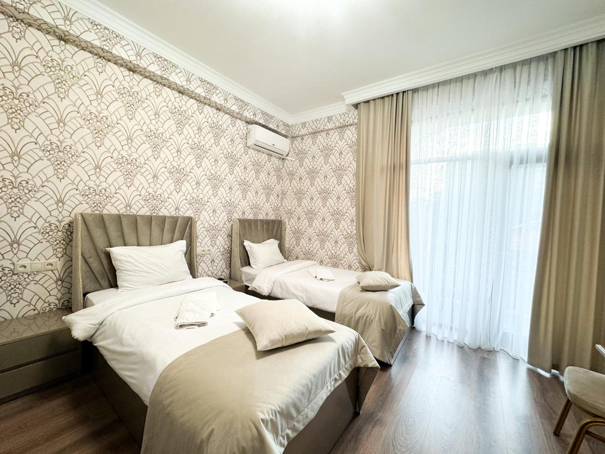 Armenia Hotel Jereván Kültér fotó