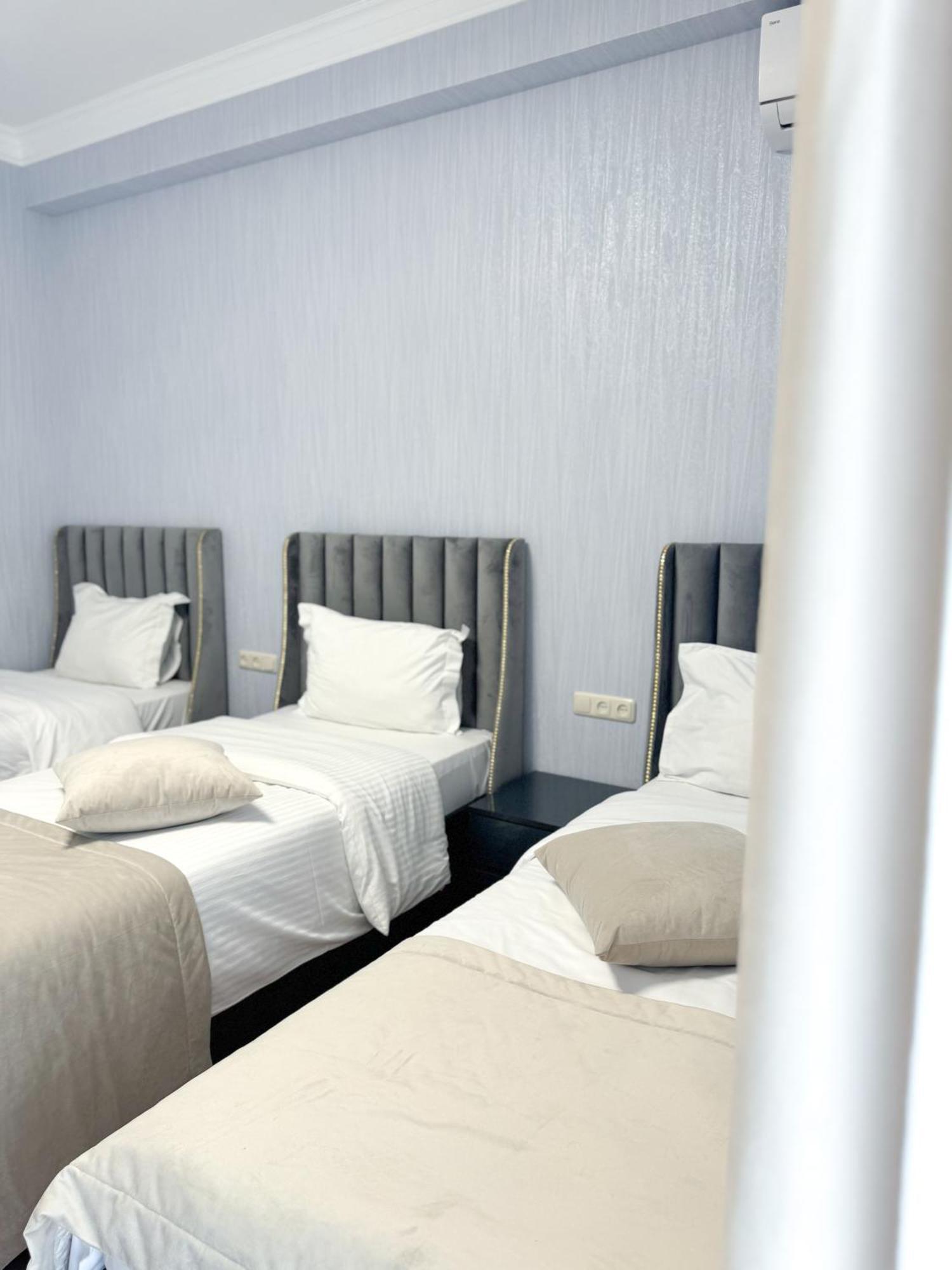 Armenia Hotel Jereván Kültér fotó