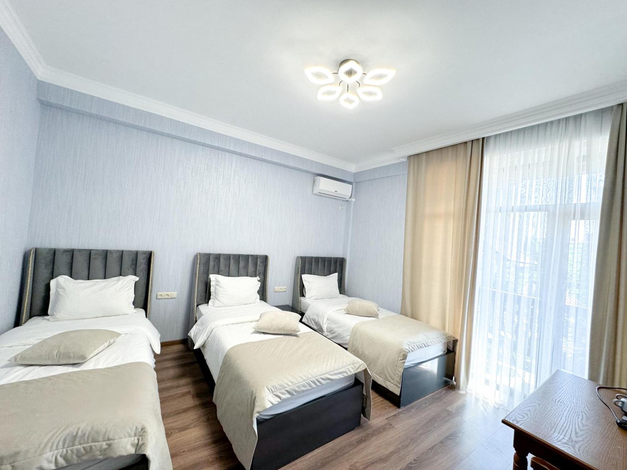 Armenia Hotel Jereván Kültér fotó