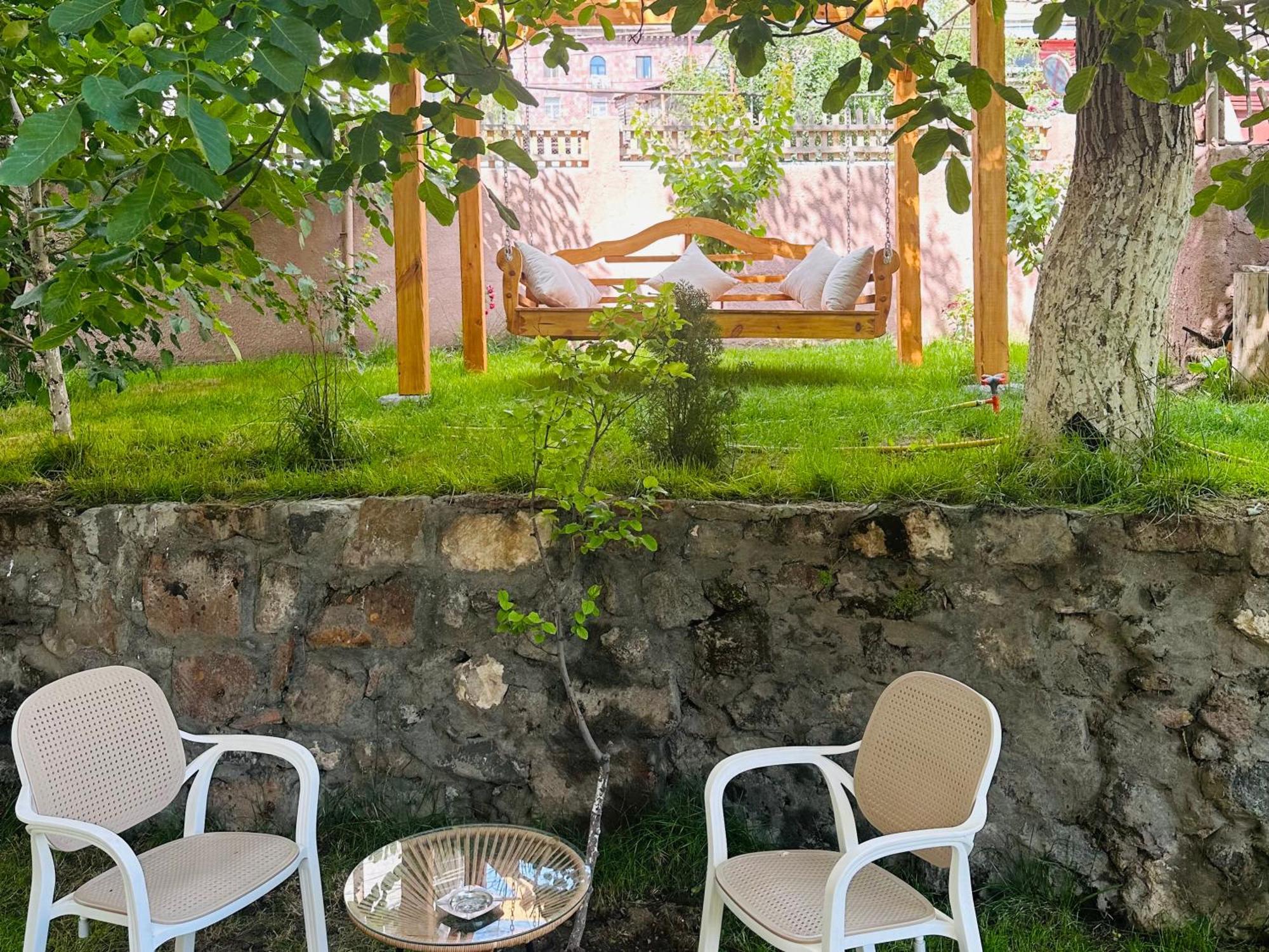 Armenia Hotel Jereván Kültér fotó